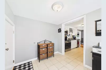 185 Vineyard Road, Warwick, RI 02889 - Photo 6
