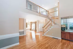 20 Sanctuary Dr, East Greenwich, RI 02818 - Photo 2