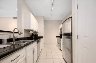 1000 Providence Pl, Providence, RI 02903 - Photo 6