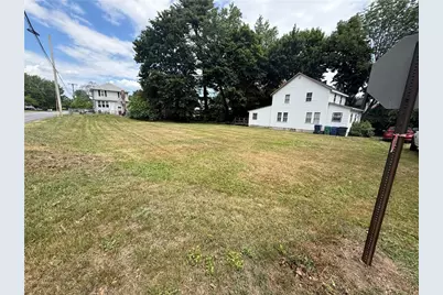 131 Park Avenue, Warwick, RI 02889 - Photo 4
