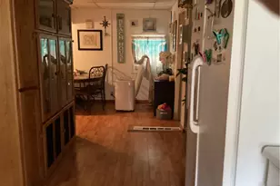 329 Namquid Dr, Warwick, RI 02888 - Photo 10