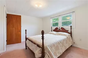 25 Hunter Dr, Cumberland, RI 02864 - Photo 22