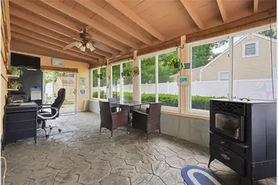 25 Hunter Drive, Cumberland, RI 02864 - Photo 2