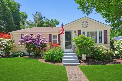 25 Hunter Drive, Cumberland, RI 02864 - Photo 1