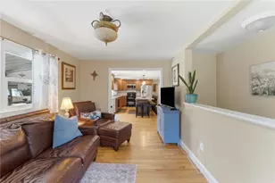 6 Setian Cir, Johnston, RI 02919 - Photo 8