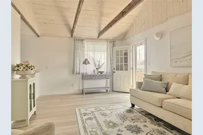 854 Matunuck Beach Road, South Kingstown, RI 02879 - Photo 4