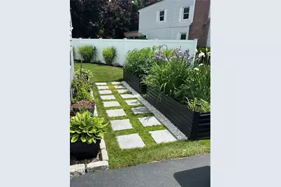 76 Poplar Drive, Cranston, RI 02920 - Photo 4