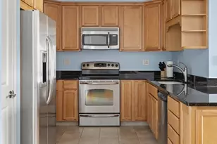 114 Granite St, Westerly, RI 02891 - Photo 4