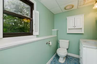 333 Hancock Street, Tiverton, RI 02878 - Photo 36