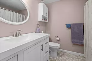 205 Woodhaven Ct, Cranston, RI 02920 - Photo 16