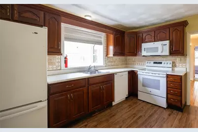 71 Roland Street, Cumberland, RI 02864 - Photo 16