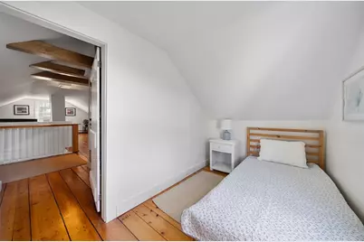 22 Farewell Street, Newport, RI 02840 - Photo 32