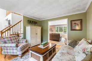 104 Birchwood Dr, South Kingstown, RI 02879 - Photo 10