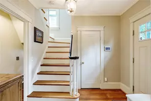 31 Clarendon Ave, Providence, RI 02906 - Photo 32