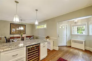 31 Clarendon Ave, Providence, RI 02906 - Photo 24
