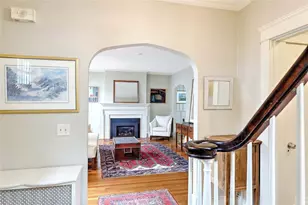 31 Clarendon Ave, Providence, RI 02906 - Photo 6