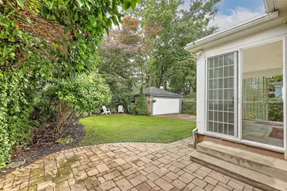31 Clarendon Avenue, Providence, RI 02906 - Photo 48