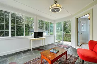 31 Clarendon Ave, Providence, RI 02906 - Photo 30