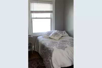 25 West Narragansett Avenue #B, Newport, RI 02840 - Photo 12
