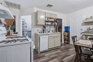 61 Douglas Ave, Providence, RI 02908 - Photo 22