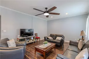 1640 Cranston St, Cranston, RI 02930 - Photo 30
