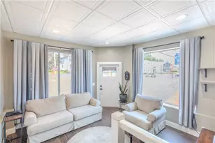 1640 Cranston St, Cranston, RI 02930 - Photo 4