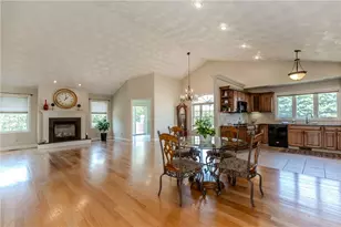 3 Sweet Corn Dr, Cranston, RI 02921 - Photo 8