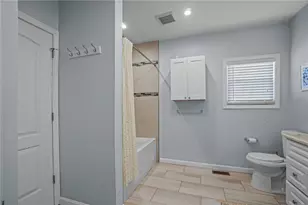 22 Taft Ave, Providence, RI 02906 - Photo 18