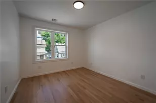 9 Morgan St, Providence, RI 02907 - Photo 12