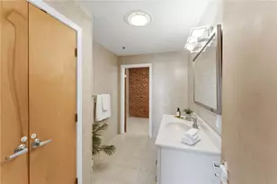 82 Orange St, Providence, RI 02903 - Photo 28