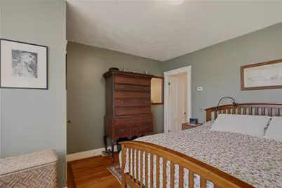 15 Dennison Street, Newport, RI 02840 - Photo 30