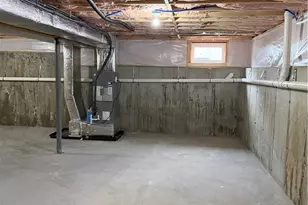 18 Tacoma St, Cranston, RI 02920 - Photo 18