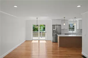 18 Tacoma St, Cranston, RI 02920 - Photo 6