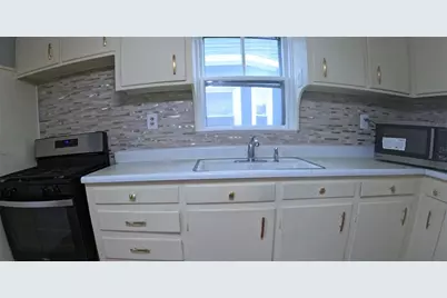 91 Carolina Avenue, Providence, RI 02905 - Photo 8