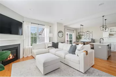 601 Hunting Hill Drive, Cumberland, RI 02864 - Photo 2