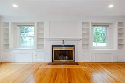 11 Maplecrest Drive, Smithfield, RI 02828 - Photo 6