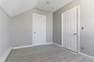 35 Gray St, Providence, RI 02909 - Photo 14