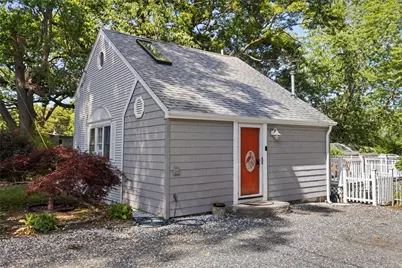 11 N Shore Street, Warwick, RI 02889 - Photo 1