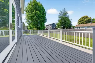 21 Sefton Dr, Bristol, RI 02809 - Photo 34