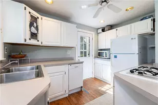 43 Flintstone Rd, Narragansett, RI 02882 - Photo 16