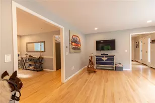 20 Lincoln Dr, North Smithfield, RI 02896 - Photo 12