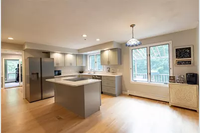 20 Lincoln Drive, North Smithfield, RI 02896 - Photo 2