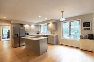20 Lincoln Dr, North Smithfield, RI 02896 - Photo 2