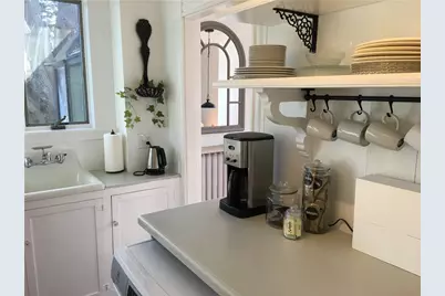 36 Windsor Street, Jamestown, RI 02835 - Photo 12
