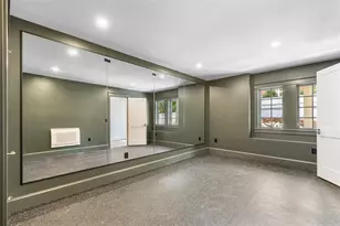 310 Blackstone Blvd, Providence, RI 02906 - Photo 8
