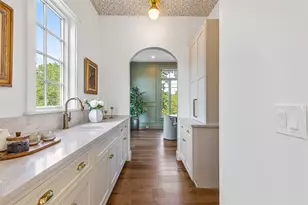 310 Blackstone Blvd, Providence, RI 02906 - Photo 18