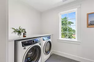 310 Blackstone Blvd, Providence, RI 02906 - Photo 32