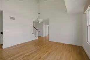 189 Ferry Landing Cir, Portsmouth, RI 02871 - Photo 34
