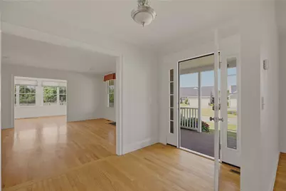 189 Ferry Landing Circle, Portsmouth, RI 02871 - Photo 6