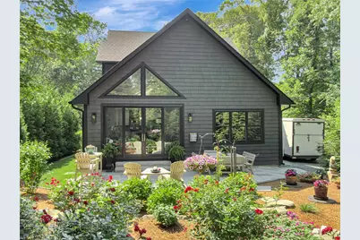 17 Red Feather Trail N, South Kingstown, RI 02879 - Photo 2